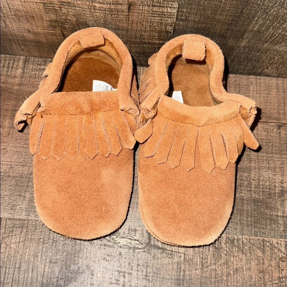 BearPaw Tan Suede Kids Moccasins-size 6-12 months